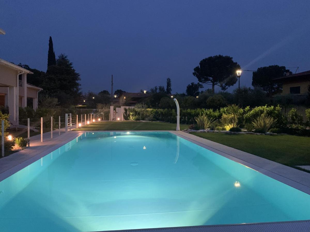 Villa Meri 马内尔巴 外观 照片